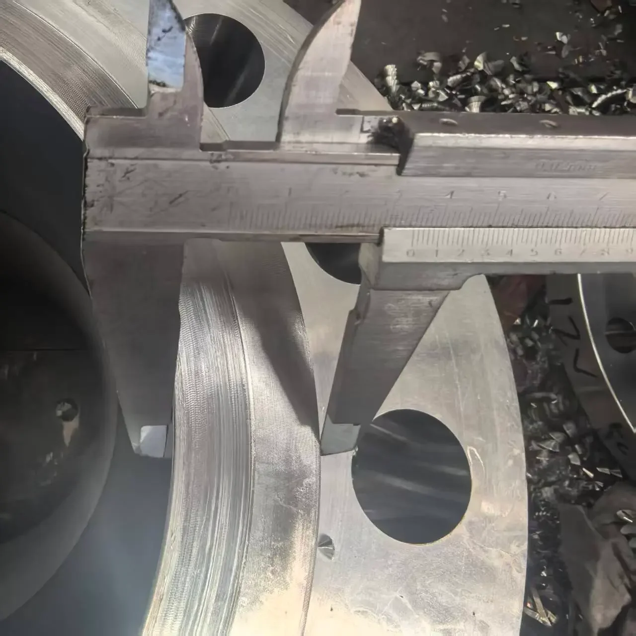 10" Class 2500, ASTM A182 F22 Class 3, RTJ sealing face weld flange